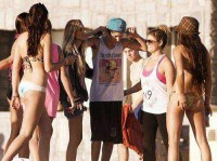 /album/justin-bieber-en-la-playa/a394539-337954946216511-294830160528990-1412004-1974998053-n-jpg1/
